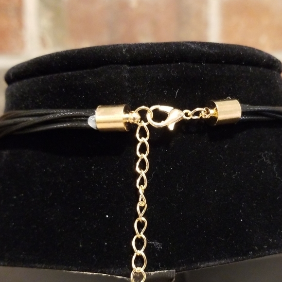Black Leather Insipired Gold Pendant Necklace - Picture 6 of 7